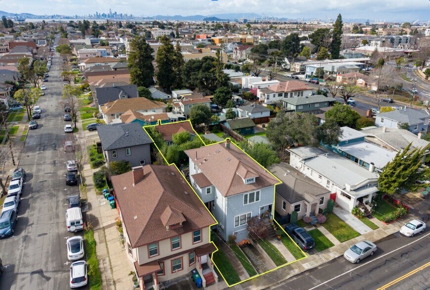 More Photos Of 1527 8th St, Alameda Apartments For Sale