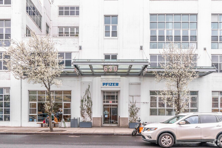 More Photos Of 630 Flushing Ave, Brooklyn Light Manufacturing For Lease