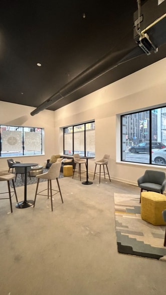 More Photos Of 300 S Broadway, Saint Louis Apartments For Lease