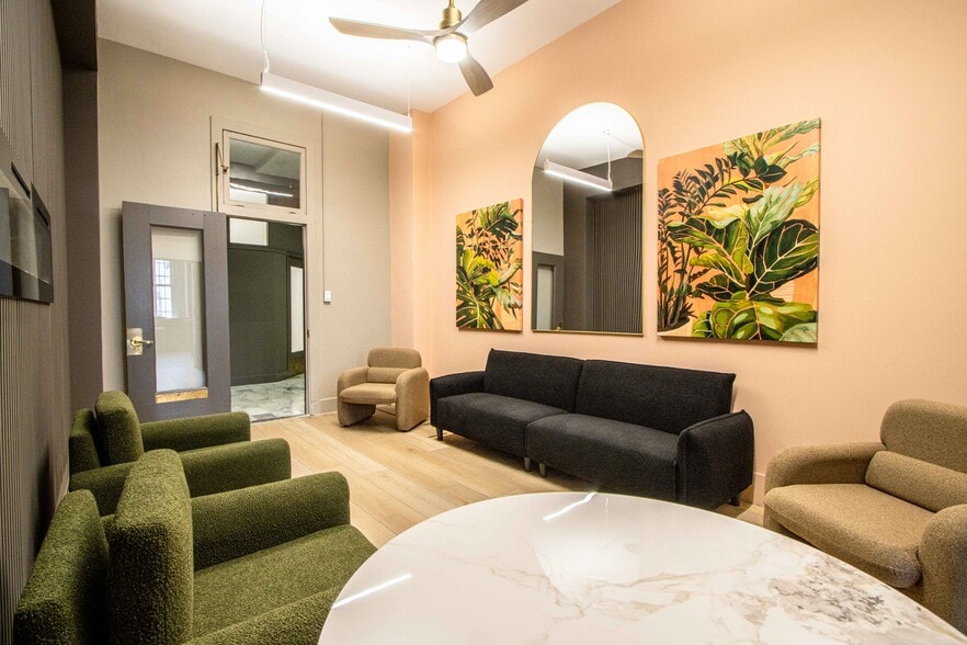 More Photos Of 1440 Broadway, Oakland Office For Lease