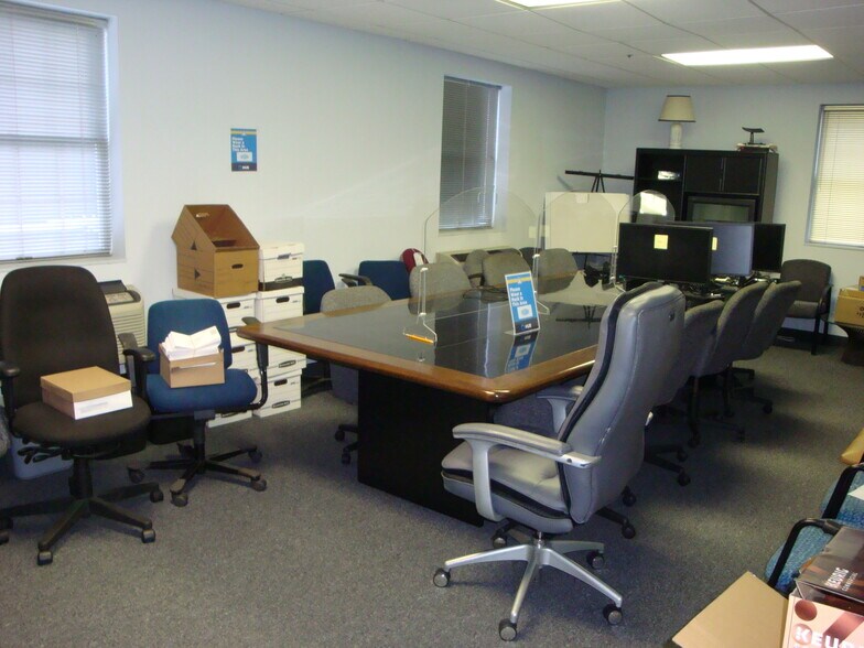 More Photos Of 555 Pleasant St, Attleboro Coworking Space