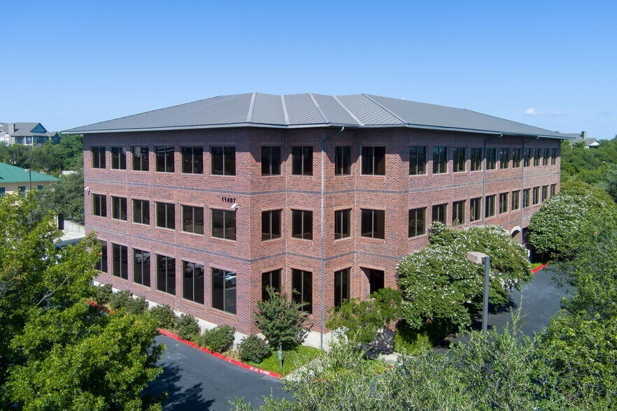Primary Photo Of 11467 Huebner Rd, San Antonio Office For Sale