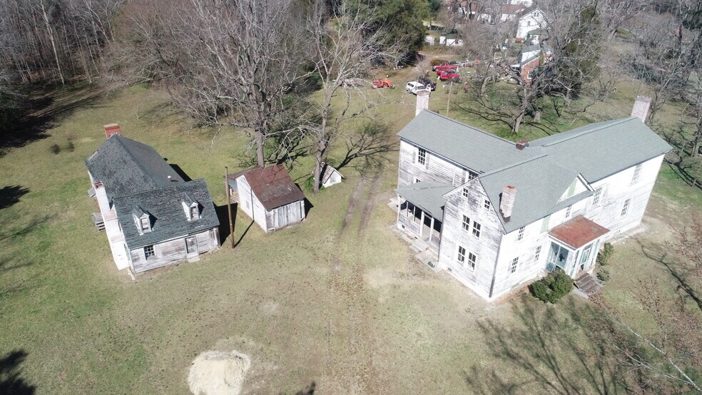 More Photos Of 7260 Main St, Gloucester Loft Creative Space For Sale