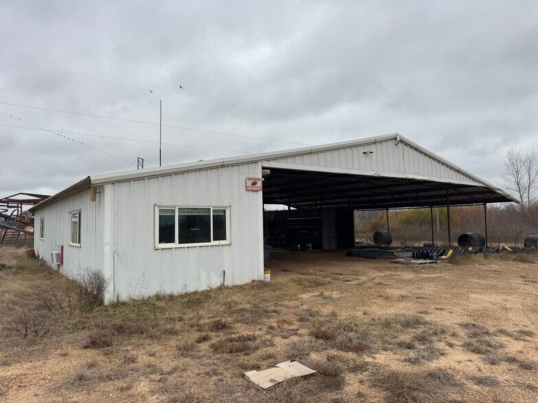 More Photos Of 2327 Miller County 381, Garland City Land For Sale