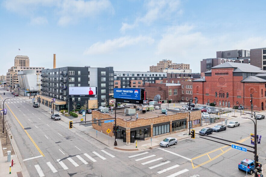 More Photos Of 601 Chicago Ave, Minneapolis Restaurant For Lease