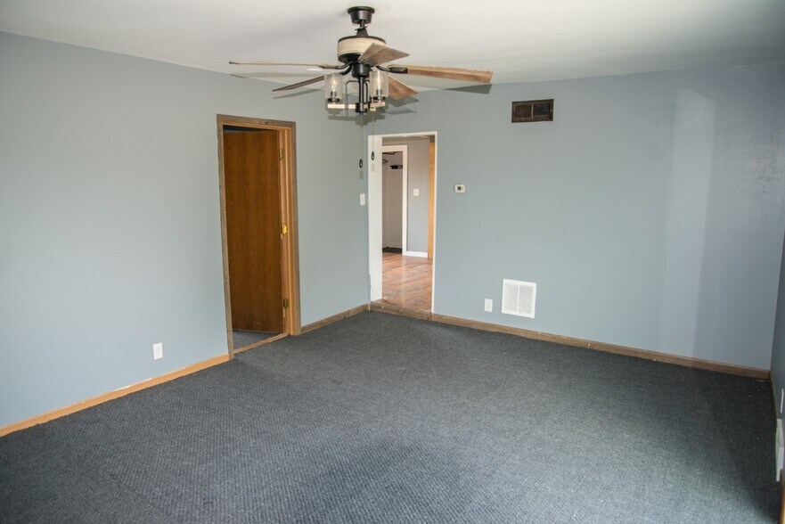 More Photos Of 202 72nd Ave, Kenosha Multifamily For Sale