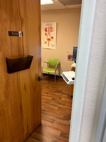 More Photos Of 1496 Professional Dr, Petaluma Medical For Sale