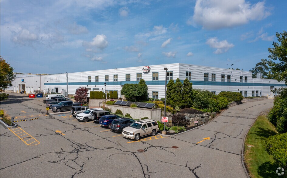 Primary Photo Of 96 Swampscott Rd, Salem Warehouse For Lease