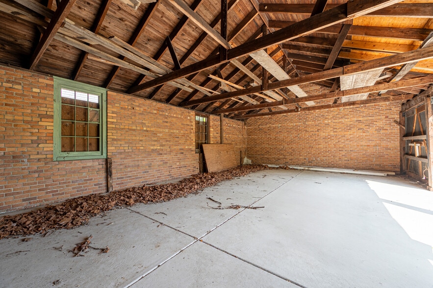 More Photos Of 82 Mill St, Mays Landing Restaurant For Sale