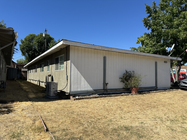 More Photos Of 1822 Cirby Way, Roseville Apartments For Sale