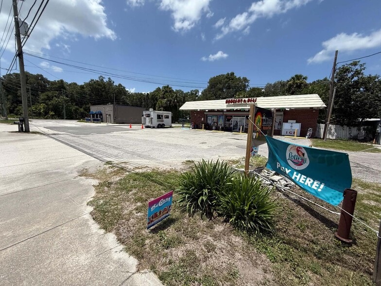 Primary Photo Of 2534 N Spring Garden Ave, Deland Freestanding For Lease