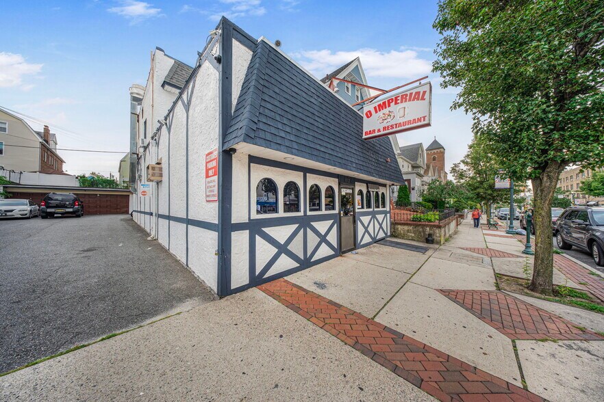 More Photos Of 152 Kearny Ave, Kearny Restaurant For Sale