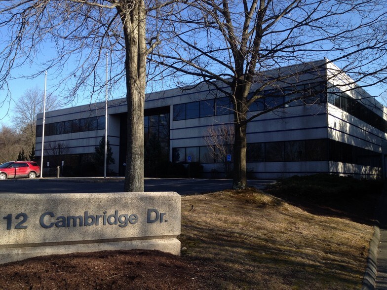 More Photos Of 12 Cambridge Dr, Trumbull Office Residential For Lease