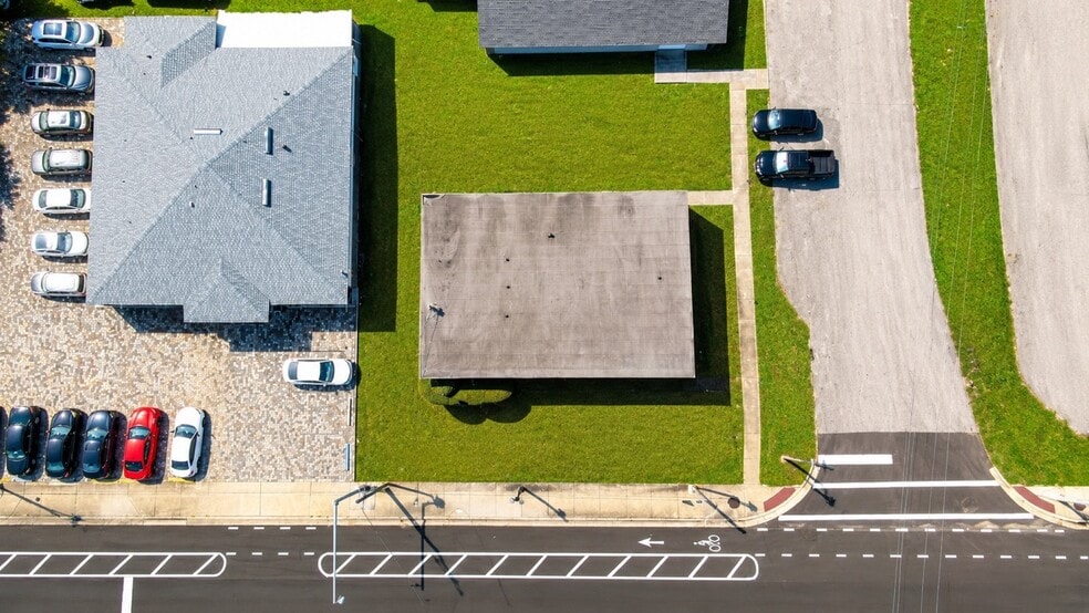 More Photos Of 6404 Arlington Rd, Jacksonville Office For Sale