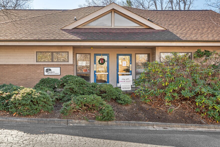 Primary Photo Of 60 Livingston St, Asheville Unknown For Lease