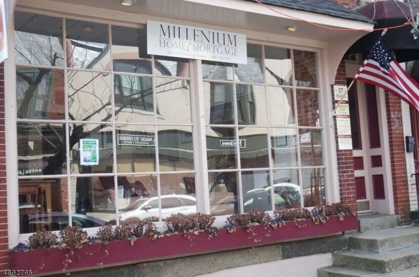 More Photos Of 37 Main St, Clinton Township Storefront Retail Residential For Lease