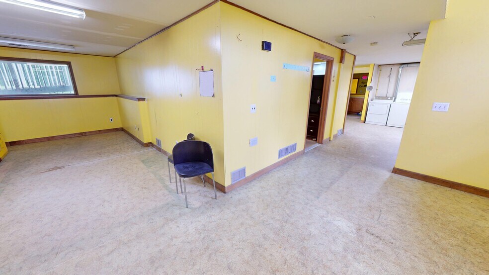 More Photos Of 3965 Parsons Rd, Howell General Retail For Sale