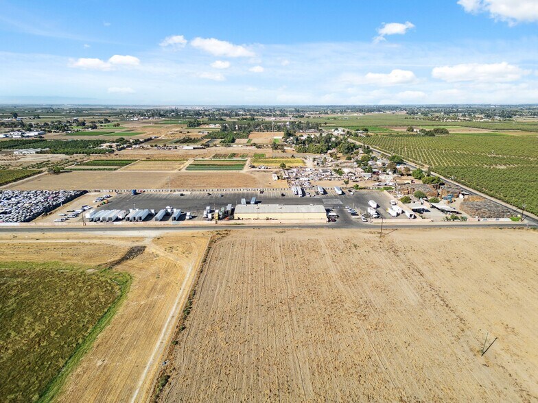 More Photos Of 2428 West Ave, Fresno Industrial For Sale
