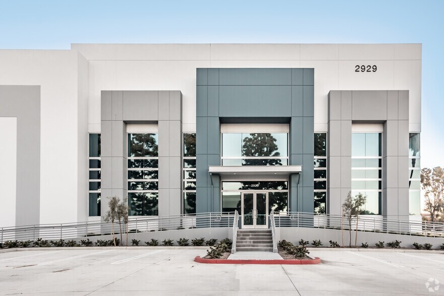 More Photos Of 2929 E Imperial Hwy, Brea Warehouse For Lease