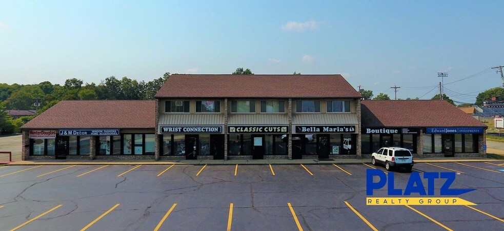 More Photos Of 7510 Market St, Youngstown Storefront Retail Office For Lease