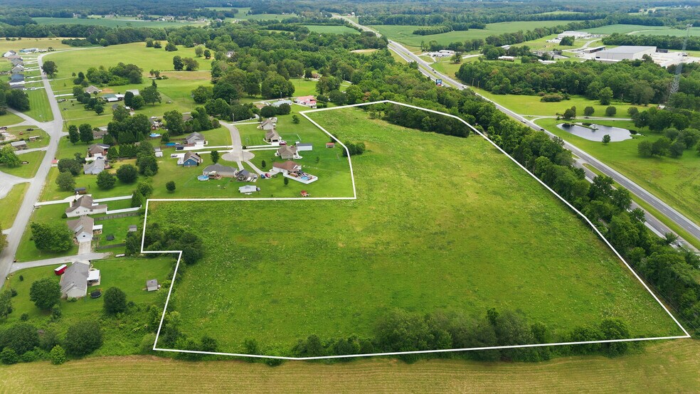 More Photos Of Old Tullahoma hwy, Tullahoma Land For Sale
