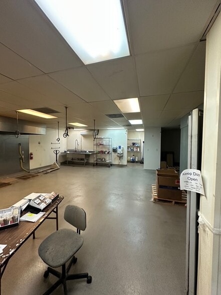 More Photos Of 7129-7159 Katella Ave, Stanton Unknown For Lease