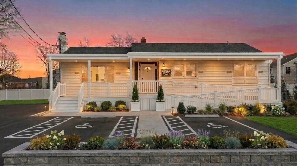 More Photos Of 17 S Main St, Marlboro Office Residential For Sale