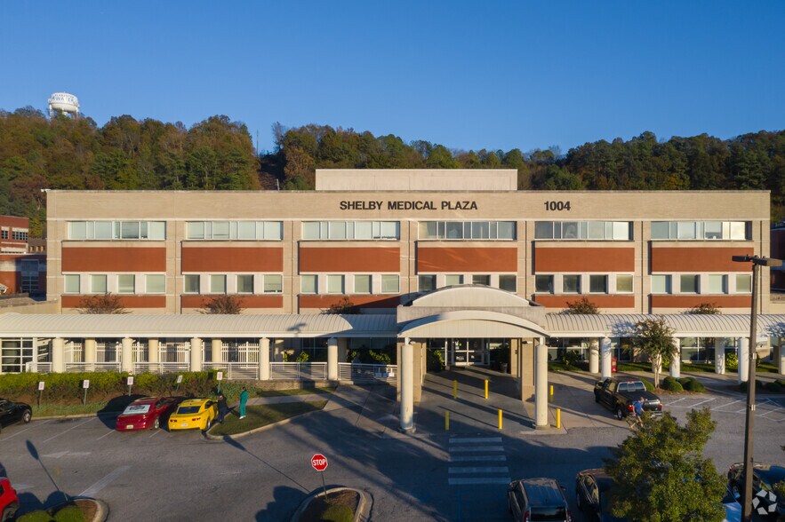 More Photos Of 1004 1st St N, Alabaster Unknown For Lease