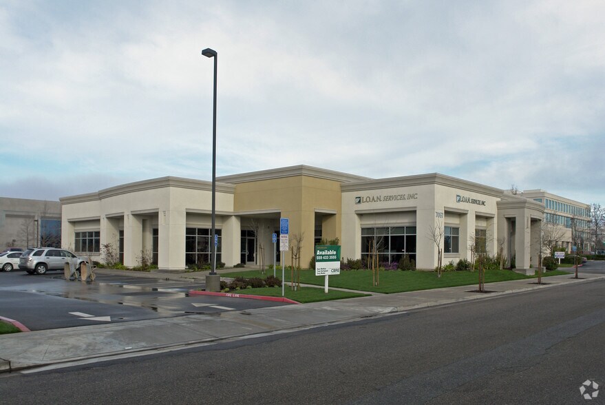More Photos Of 7067 N Mariposa Ave, Fresno Medical For Lease
