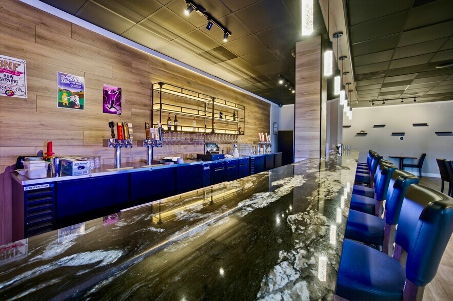 More Photos Of 4405-4435 Liberty Rd S, Salem Restaurant For Lease