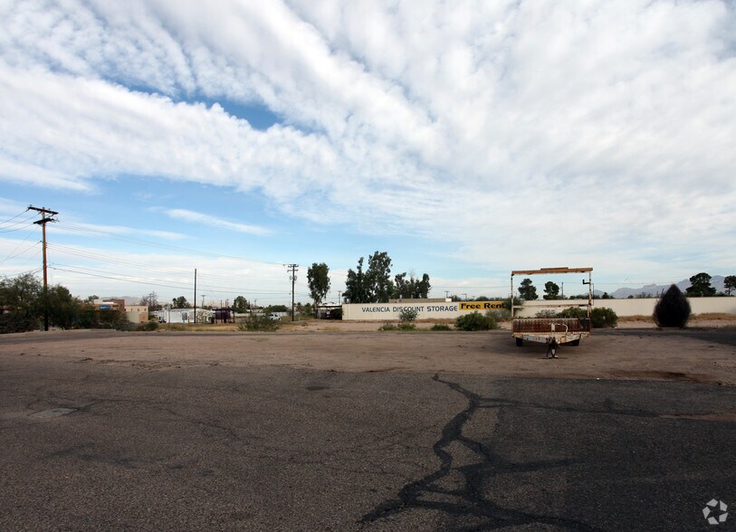 More Photos Of 51 E Valencia Rd, Tucson Land For Lease
