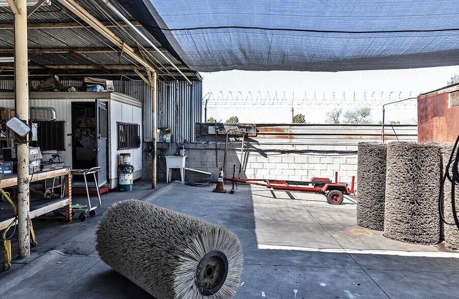 More Photos Of 3737 San Gabriel River Pky, Pico Rivera Land For Sale