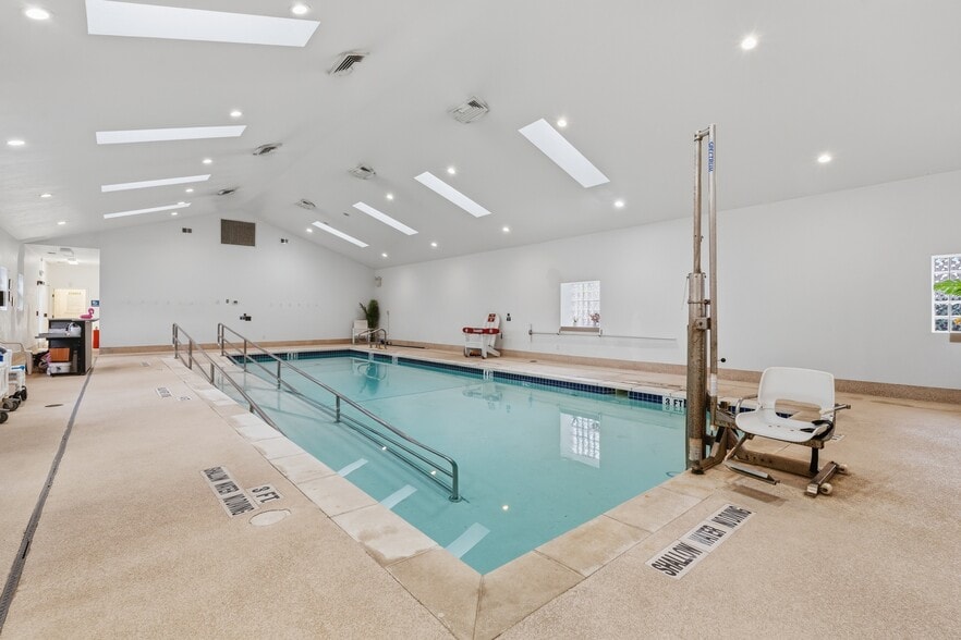More Photos Of 507 Pittsburgh St, Springdale Rehabilitation Center For Sale