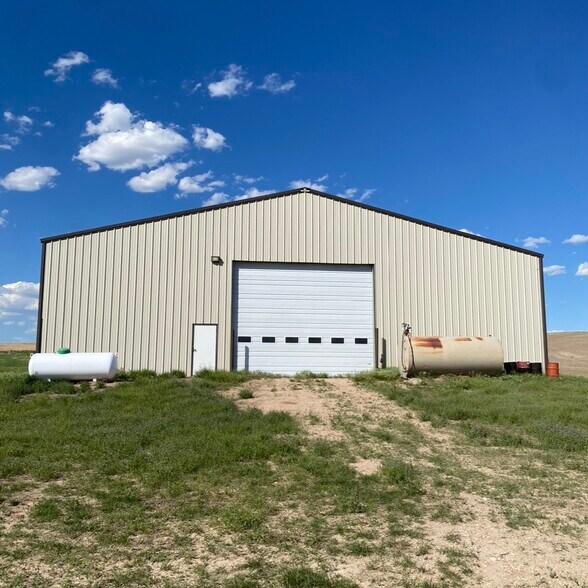 More Photos Of 73881 Avenue 357, Hayes Center Land For Sale