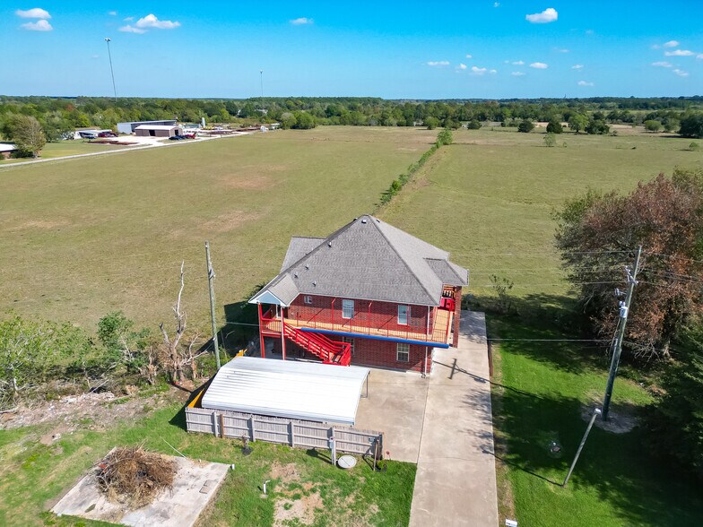 More Photos Of 46328 Interstate 10, Winnie Restaurant For Sale