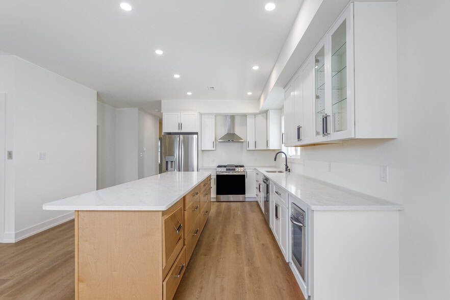 More Photos Of 5201 Atlantic ave, Ventnor City Apartments For Sale