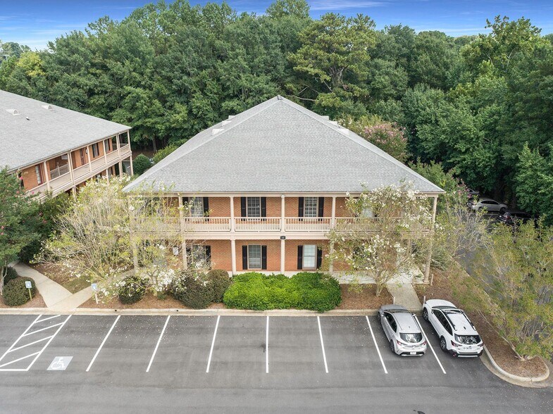 More Photos Of 3113 Roswell Rd, Marietta Unknown For Lease