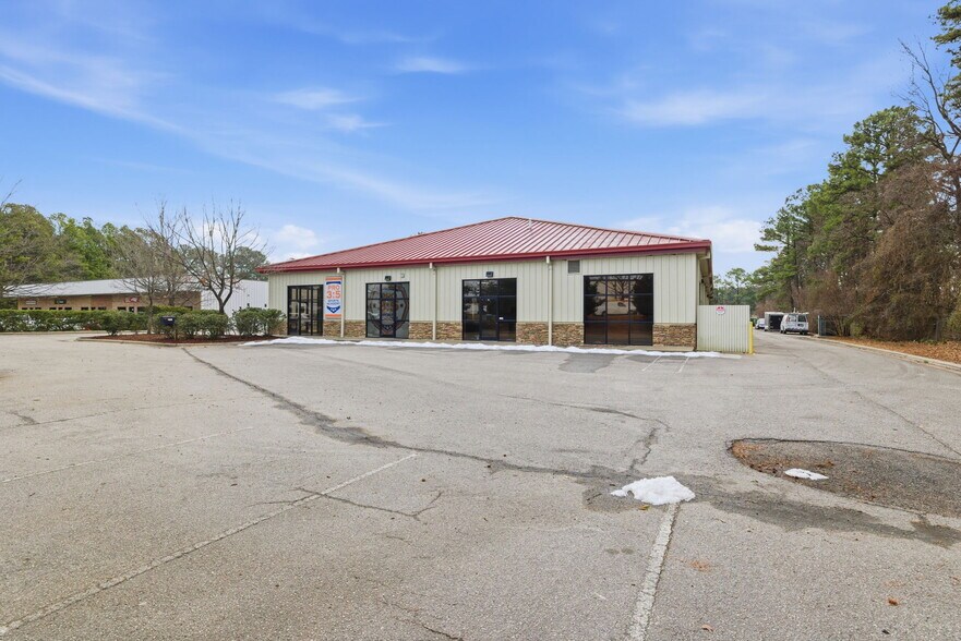 More Photos Of 3201 Northside Dr, Raleigh Light Distribution For Lease