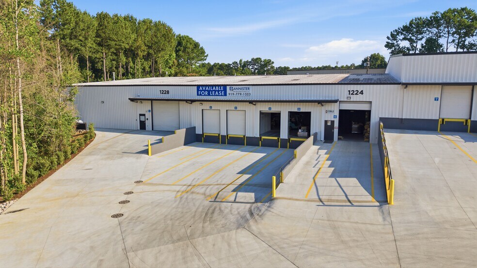 Primary Photo Of 1216-1228 United Dr, Raleigh Warehouse For Lease