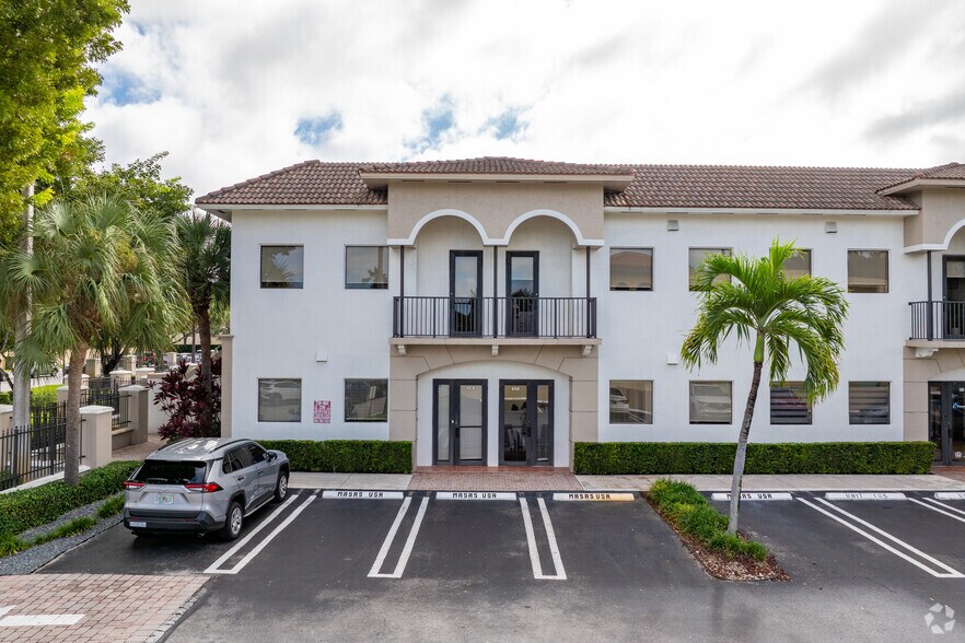 More Photos Of 7950 NW 155th St, Hialeah Office Residential For Sale