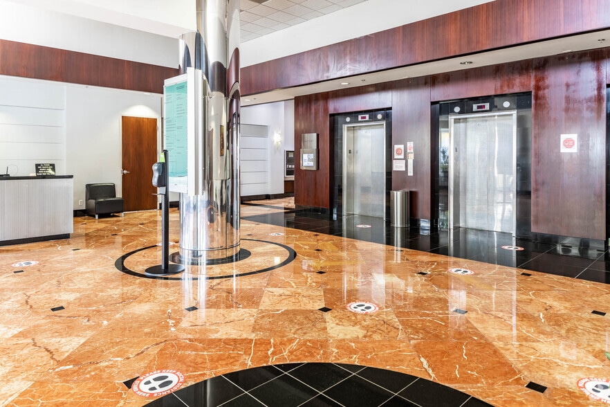 More Photos Of 2455 E Sunrise Blvd, Fort Lauderdale Loft Creative Space For Sale