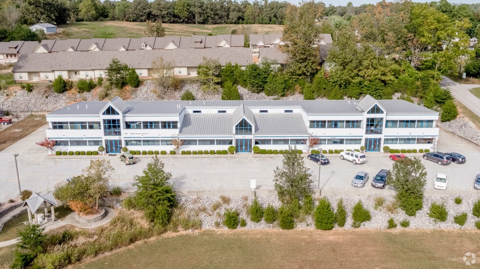 2370 Quinland Lake Rd, Cookeville, TN 38506 Flex/R&D For Lease