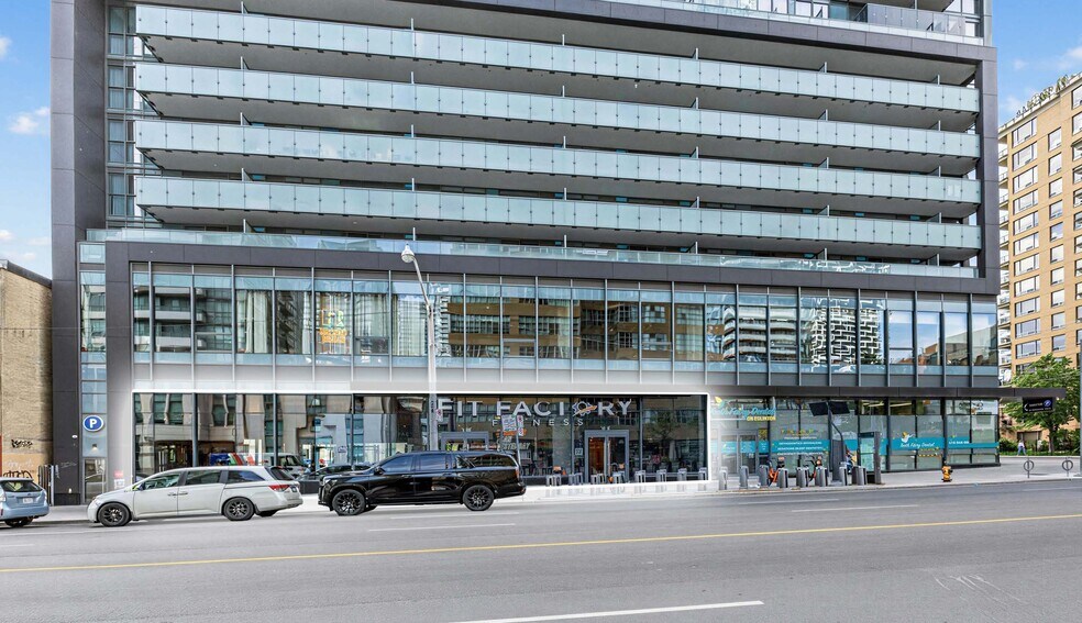 More Photos Of 161 Eglinton Av E, Toronto Parking Garage For Lease