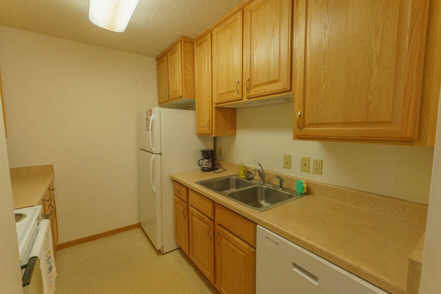 More Photos Of 213 N Deadwood St, Fort Pierre Apartments For Sale