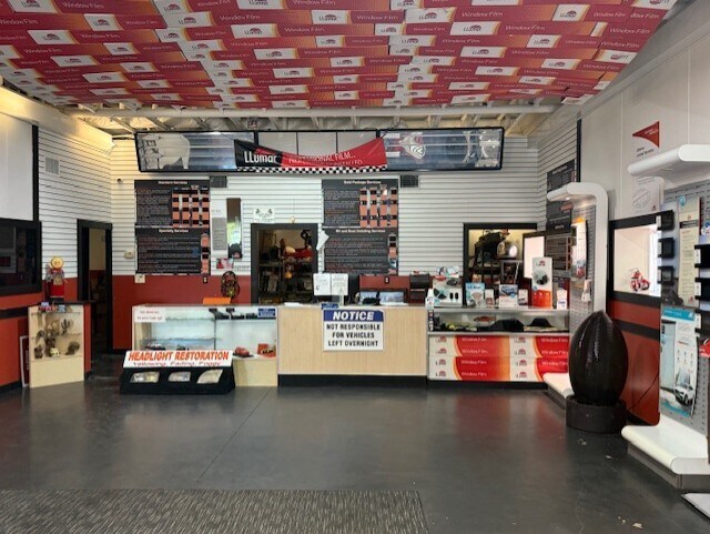 More Photos Of 644 Maguire Rd, Ocoee Storefront Retail Office For Lease