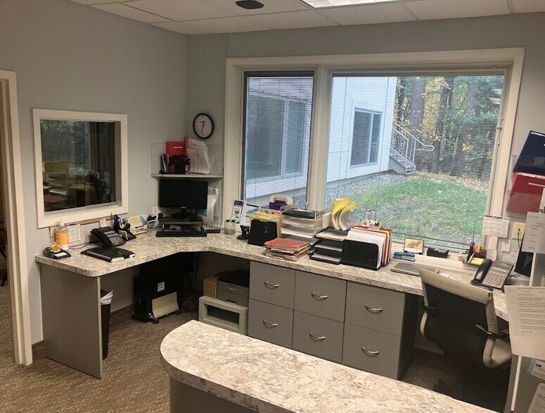 More Photos Of 561 Cranbury Rd, East Brunswick Medical For Sale