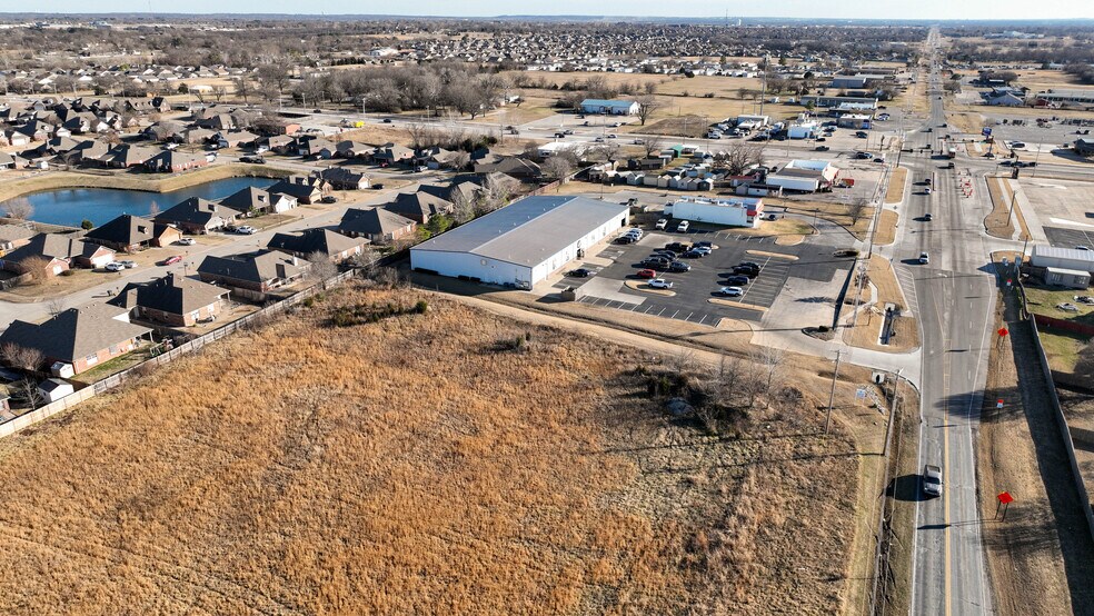More Photos Of 11695 N Garnett Rd, Collinsville Land For Sale