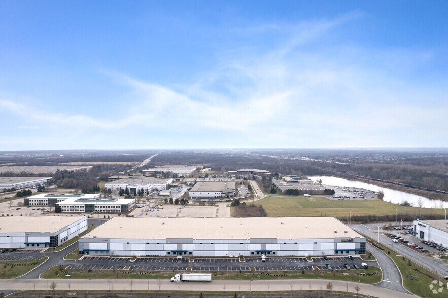 More Photos Of 3979 Burwood Dr, Waukegan Warehouse For Lease