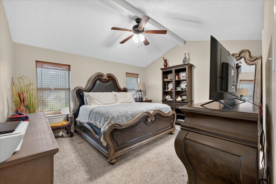 More Photos Of 210-212 Saint Marys Pl, Rockwall Apartments For Sale