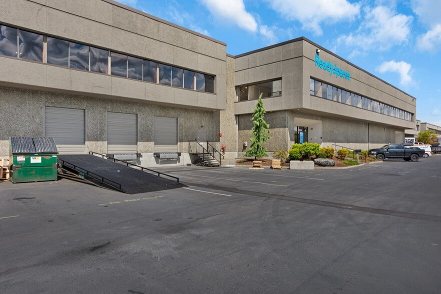 More Photos Of 18255 Segale Park Drive B, Tukwila Warehouse For Lease